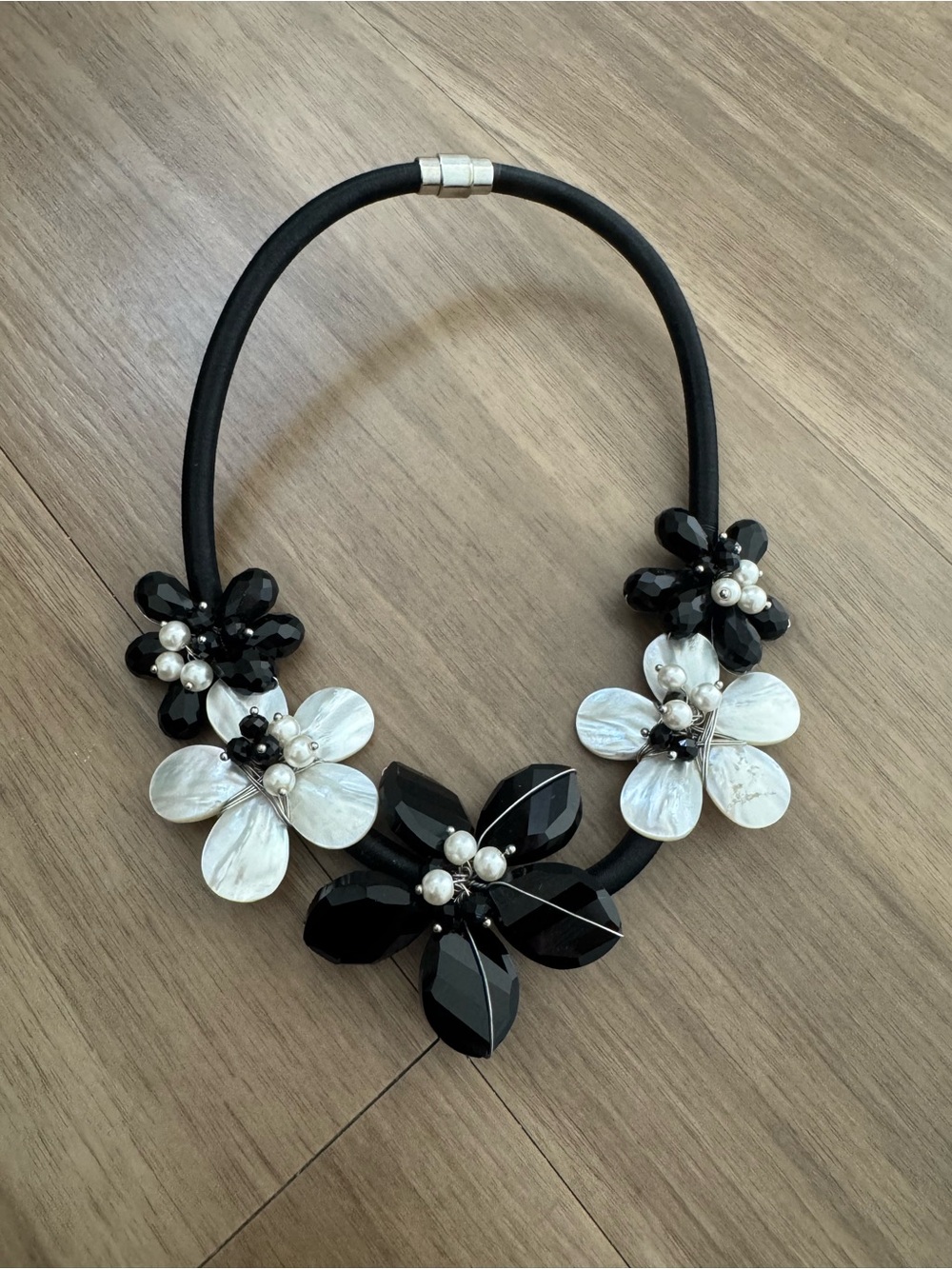 Black and White Floral Statement Necklace
